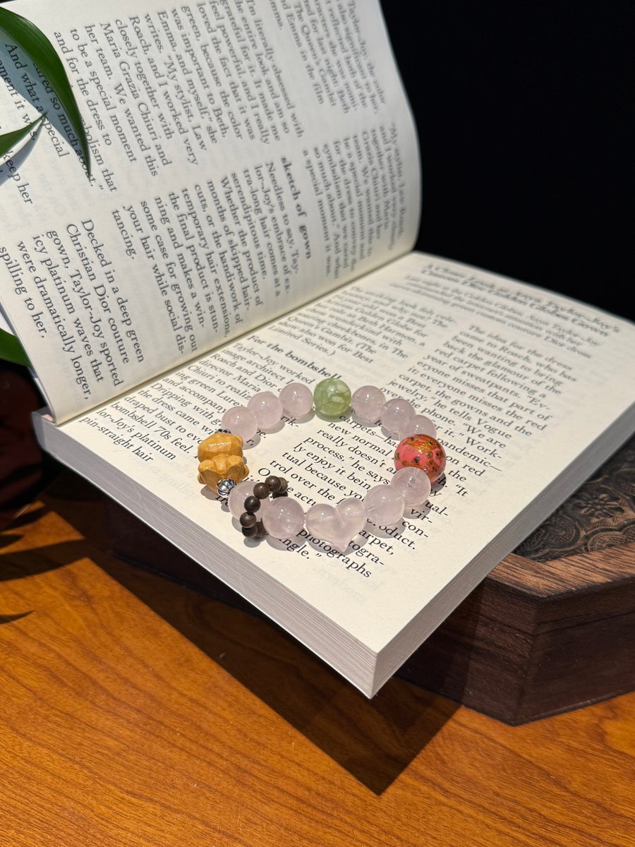 Crystal Paradise Lucky Bear Rose Quartz Bracelet – “Fortune Hug” Handmade Cute Energy Bead Bracelet 🐻✨
