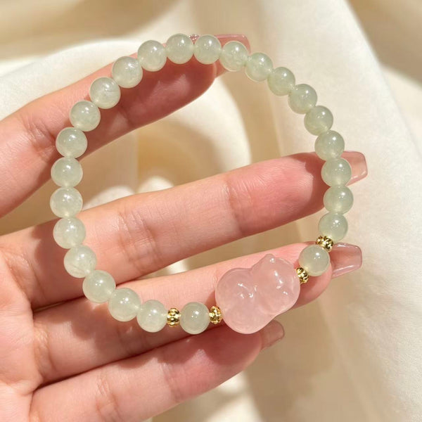 Crystal Paradise Romantic Pink & Green Cat Bracelet – Handmade Hetian Jade & Rose Quartz Kitty Crystal Bracelet 🌸🍃🐱