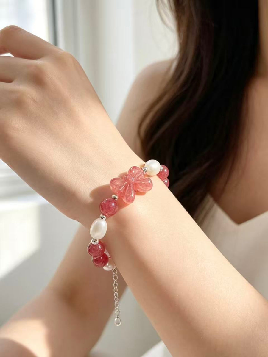 Crystal Paradise Strawberry Quartz Butterfly Bracelet – Natural Crystal Beaded Bracelet with Pearl Accents 🦋🍓