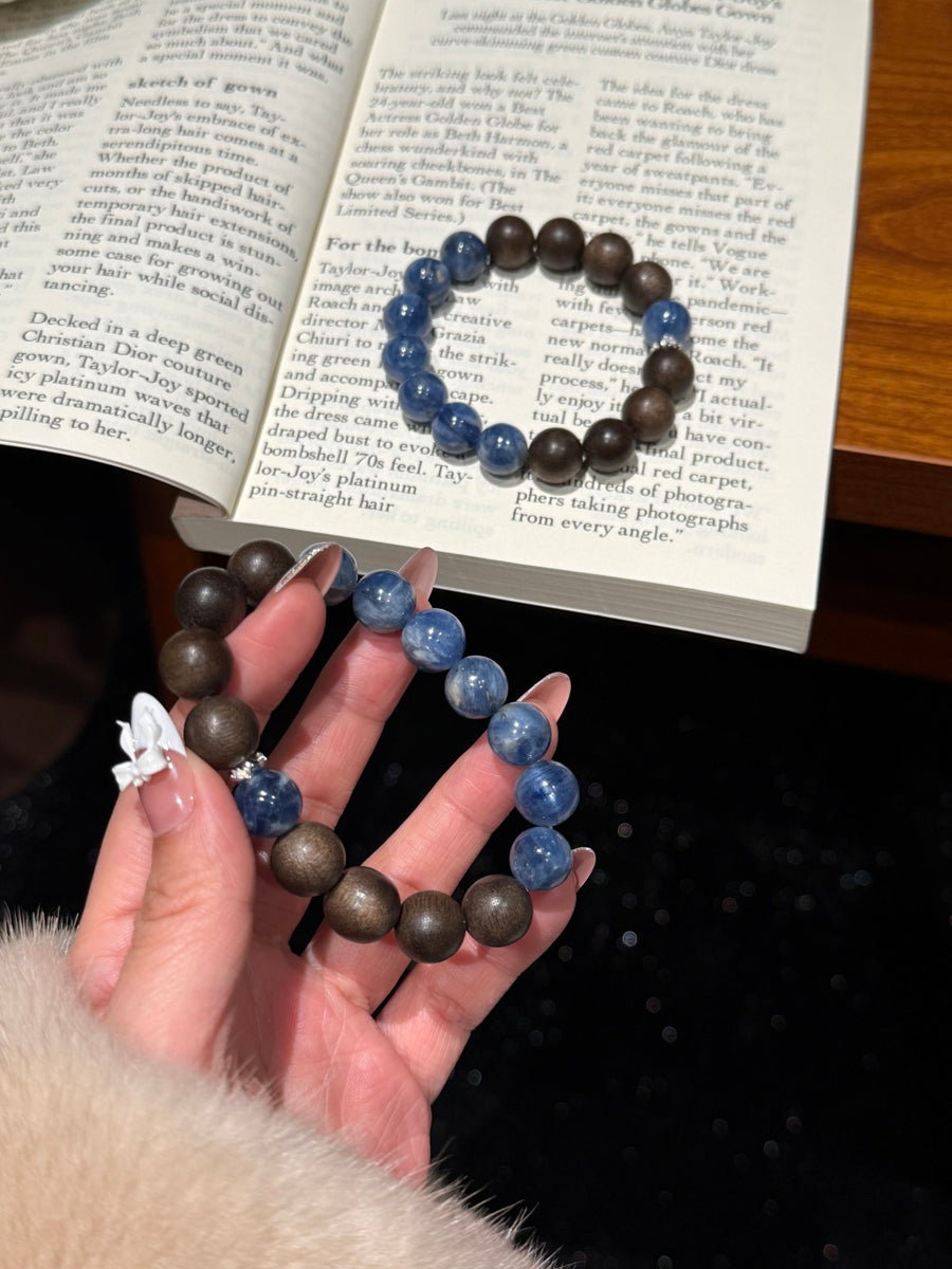 Crystal Paradise Blue Crystal & Agarwood Bracelet – Handmade Elastic Energy Bracelet
