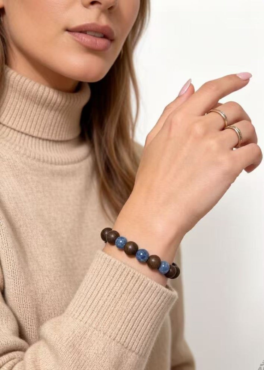 Crystal Paradise Blue Crystal & Agarwood Bracelet – Handmade Elastic Energy Bracelet