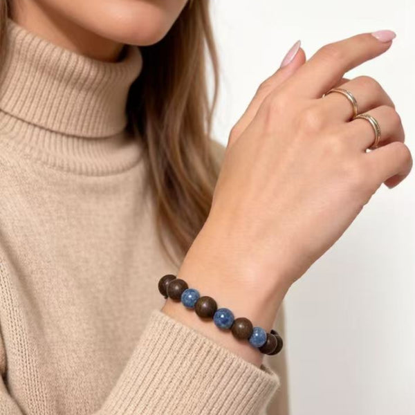 Crystal Paradise Blue Crystal & Agarwood Bracelet – Handmade Elastic Energy Bracelet